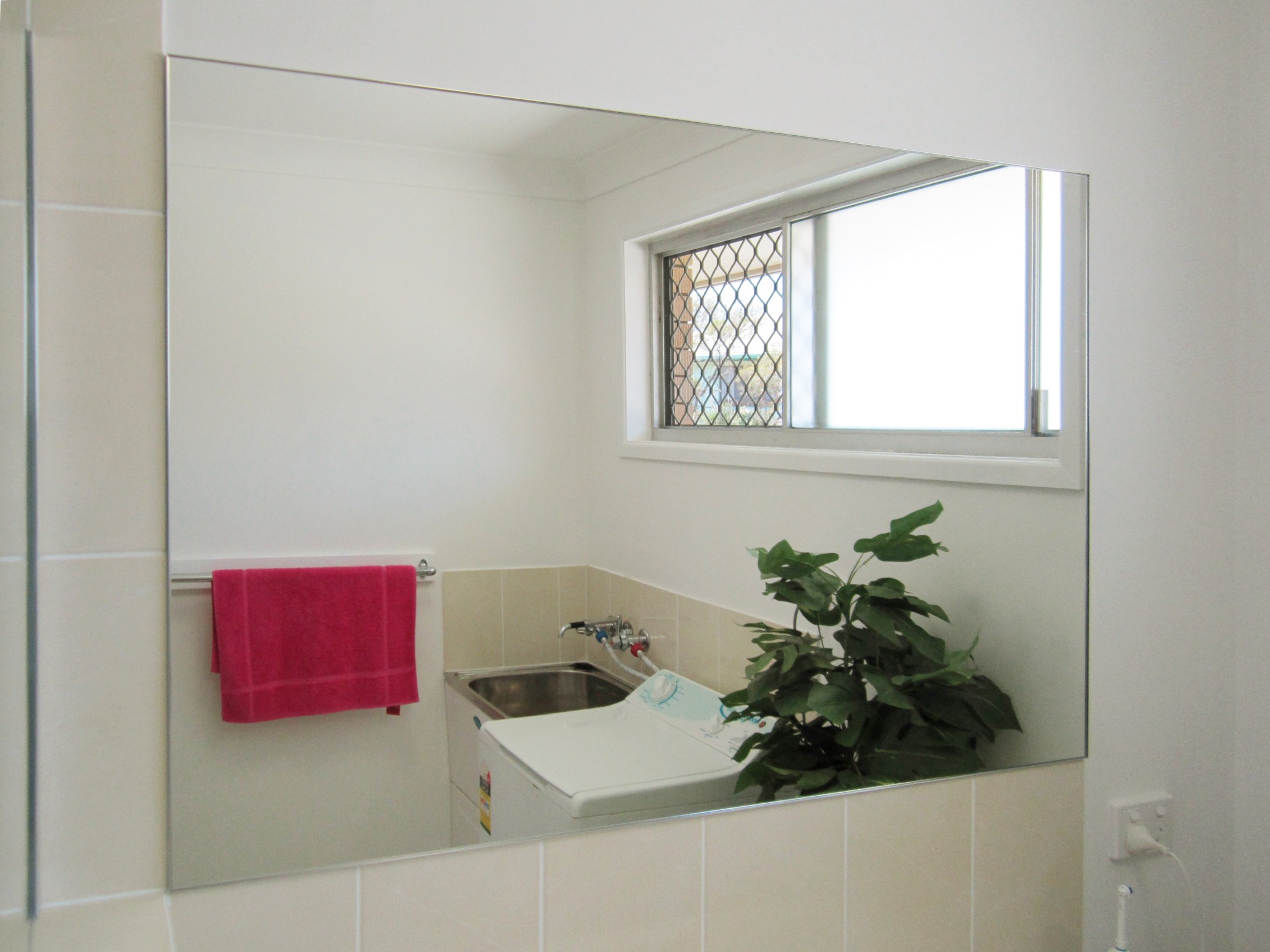 Mirror with Micro Frame